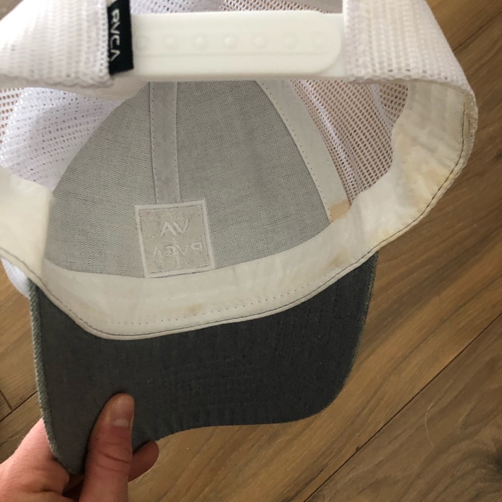 RVCA SnapBack - Picture 2 of 2